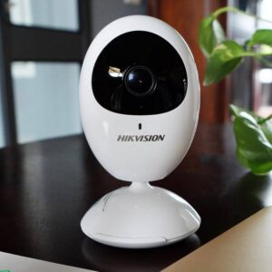 Cámara Ip Hikvision Cube, 2mp, Lente 2.8mm Ir 10m